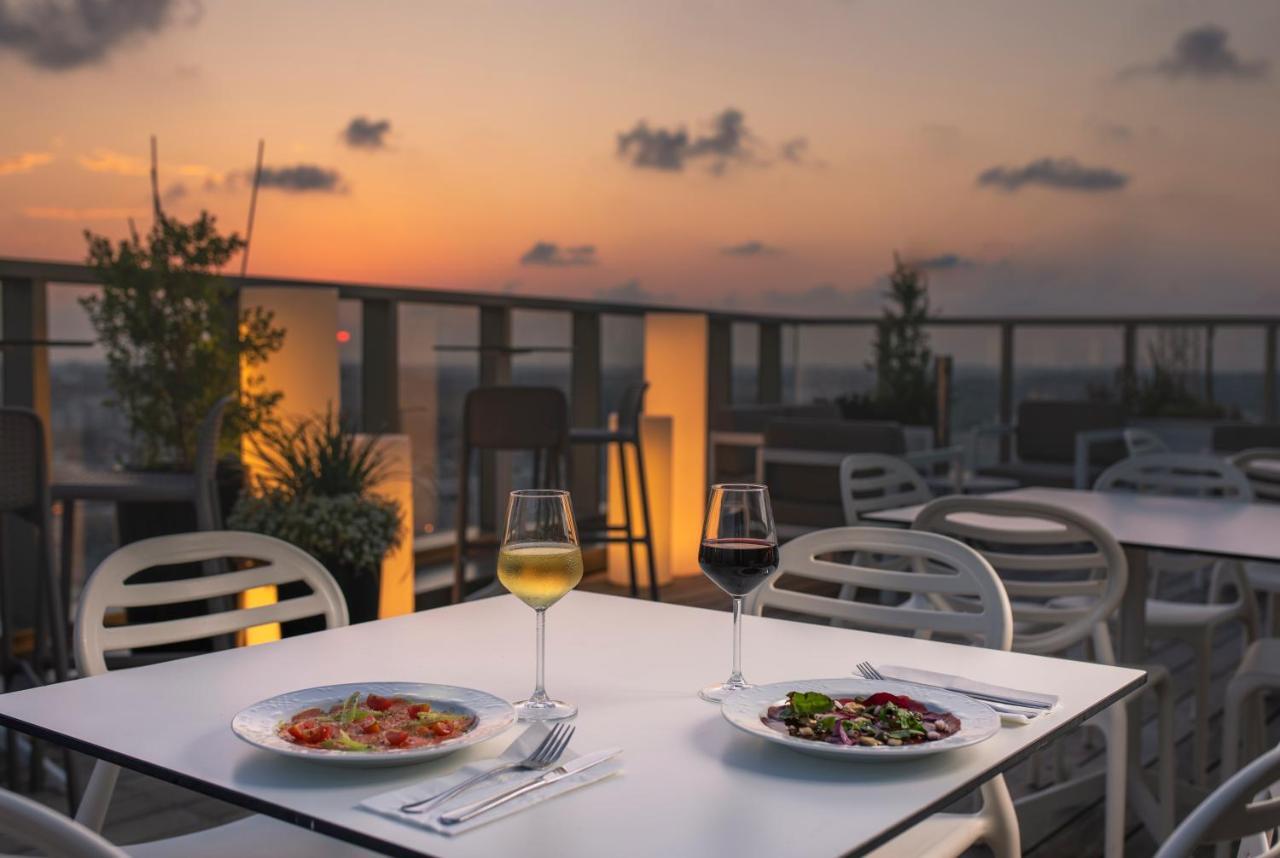 Prima Millennium Hotell Ra'anana Eksteriør bilde